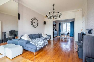 Maison - 185 m² - 6 pièces