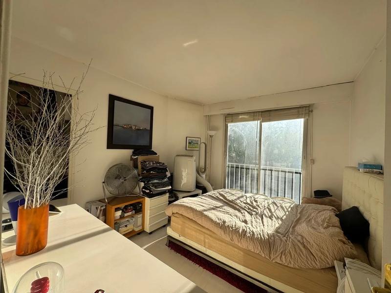 Appartement - 90 m² - 3 pièces