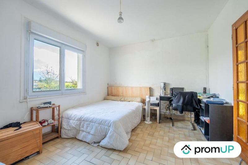 Maison traditionnelle - 140 m² - 6 pièces