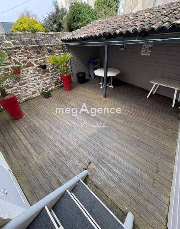 Maison - 94 m² - 5 pièces