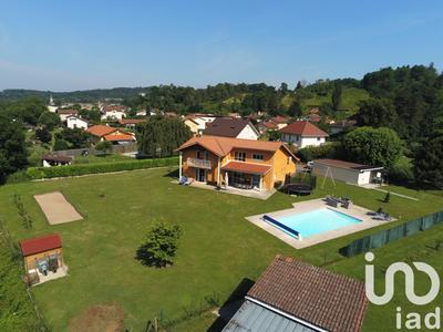 Maison de maîtres - 210 m² - 9 pièces