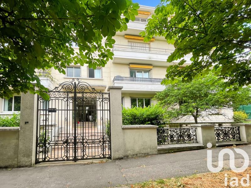 Appartement - 168 m² - 6 pièces