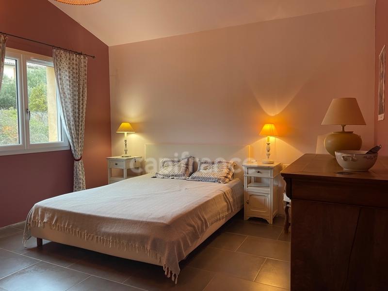 Maison - 308 m² - 10 pièces