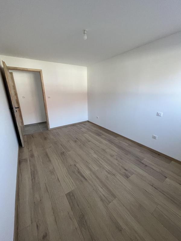 Appartement - 111 m² - 4 pièces