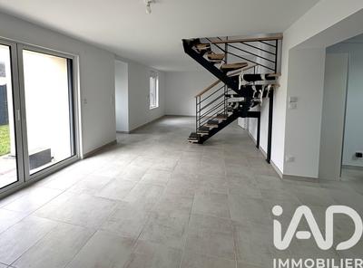 Maison - 118 m² - 5 pièces