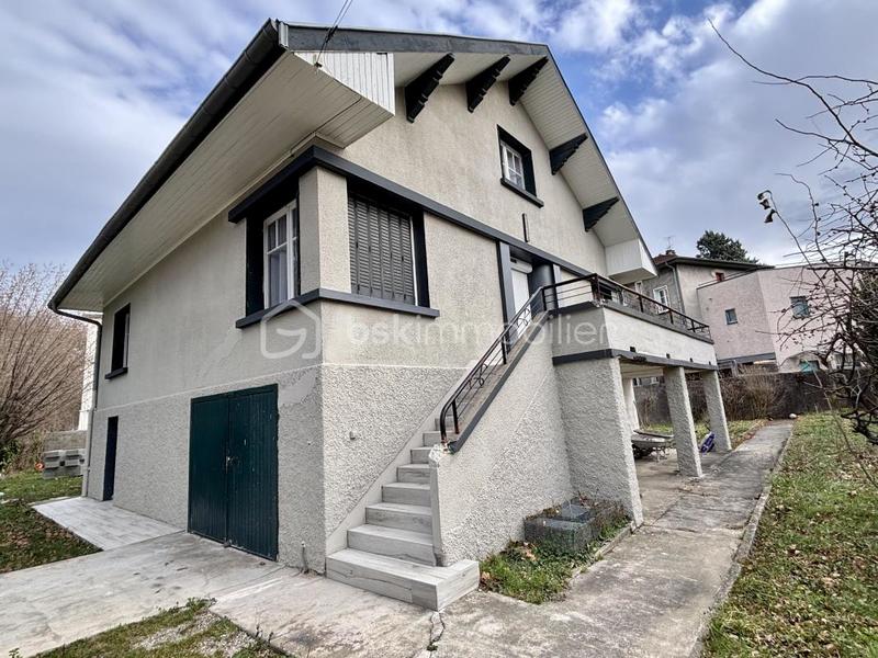 Maison - 154 m² - 6 pièces