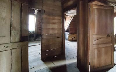 Maison - 220 m² - 10 pièces