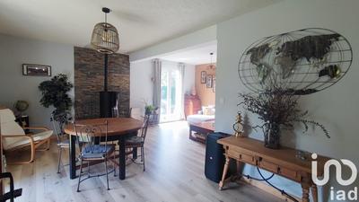 Maison - 102 m² - 6 pièces