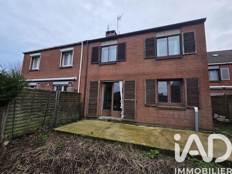 Maison - 100 m² - 5 pièces