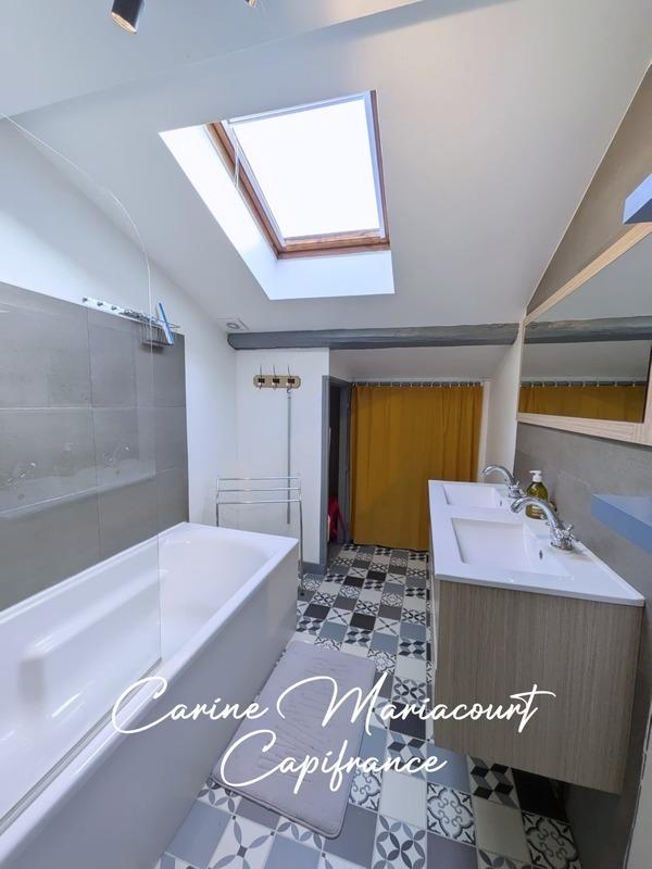 Maison - 157 m² - 6 pièces