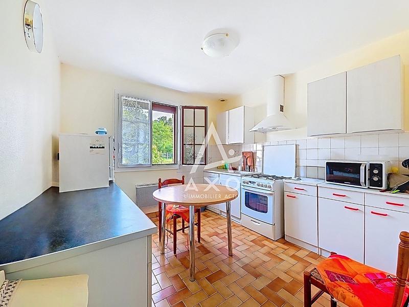 Maison - 92 m² - 5 pièces