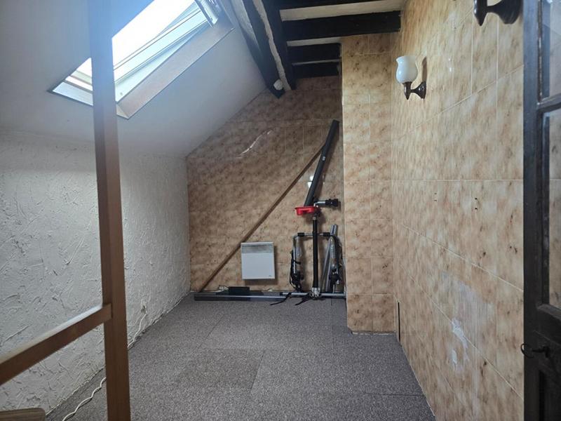 Maison - 160 m² - 11 pièces