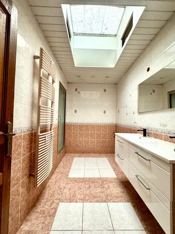 Maison - 98 m² - 4 pièces