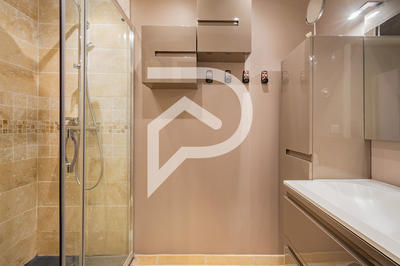 Appartement - 75 m² - 3 pièces