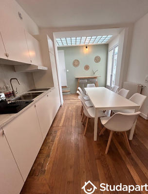 Chambre - 11 m² - 1 pièce