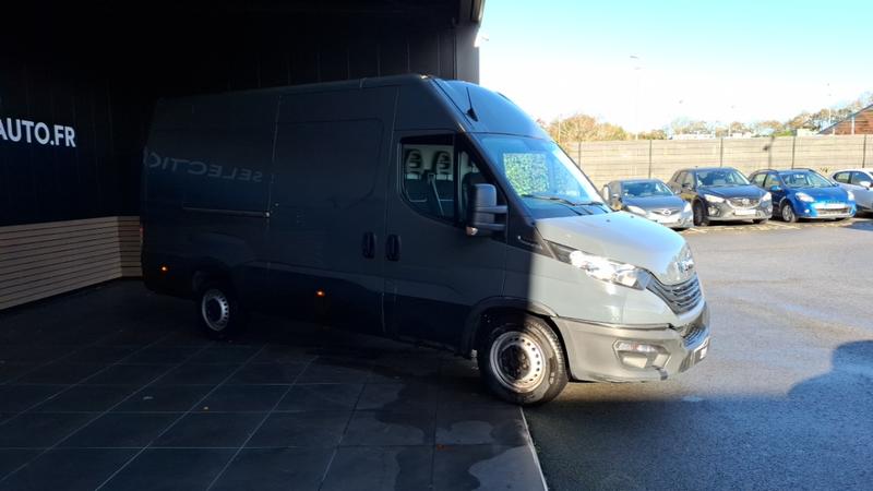 Iveco Daily 35 s 14 h2 quad-leaf hi matic