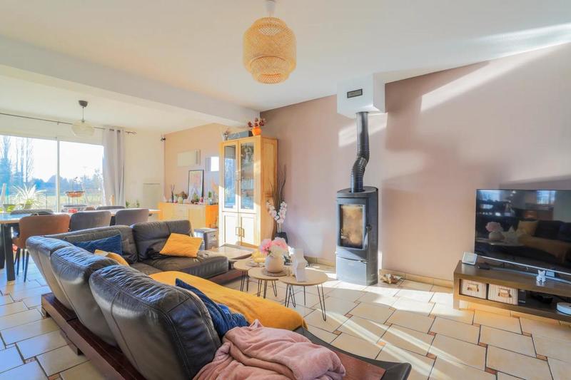 Maison - 122 m² - 7 pièces