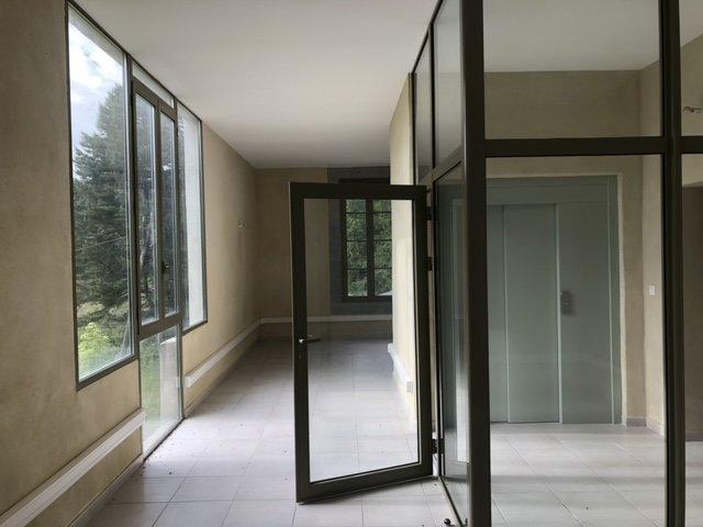 Demeure - 500 m² - 18 pièces