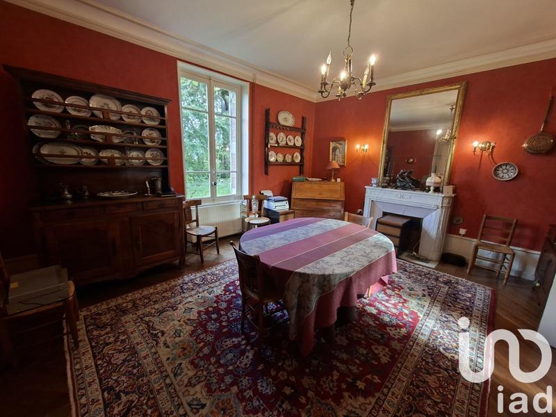 Maison - 306 m² - 10 pièces