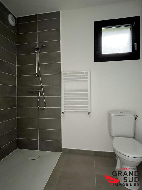 Villa - 90 m² - 4 pièces