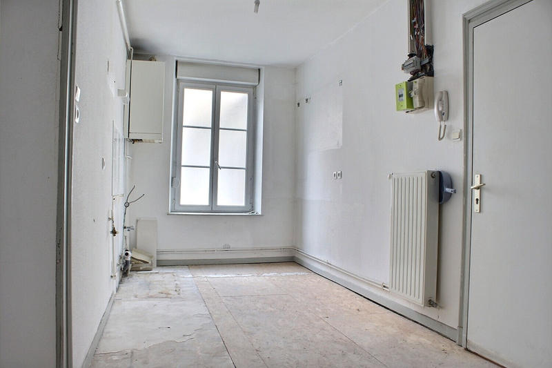 Immeuble - 9 pièces