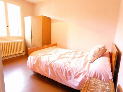 Maison - 86 m² - 5 pièces