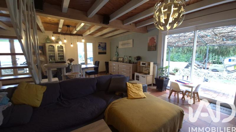 Maison - 140 m² - 6 pièces