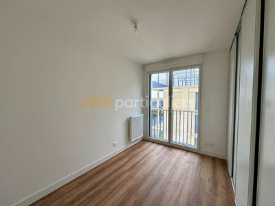 Appartement - 96 m² - 5 pièces
