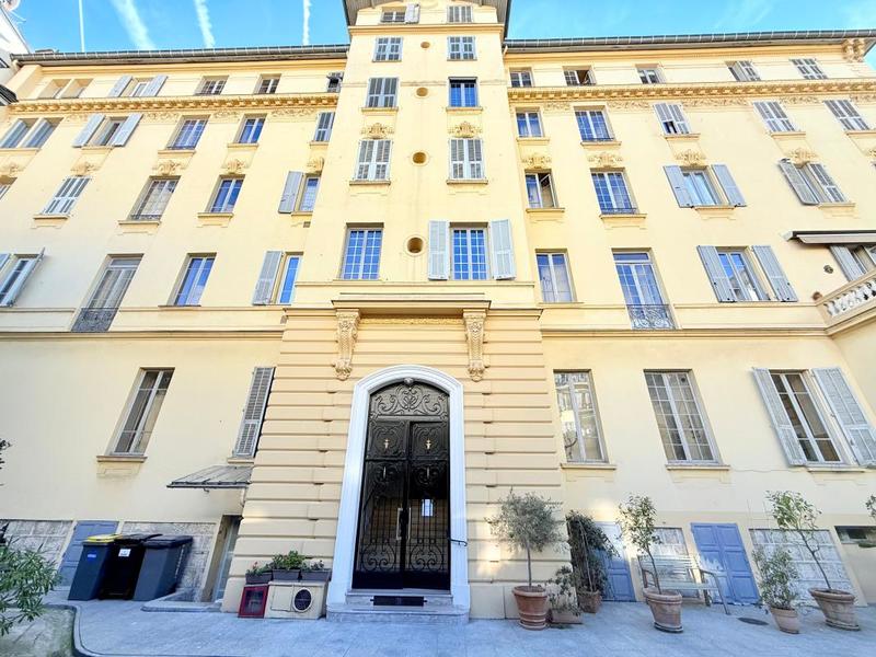 Appartement - 87 m² - 3 pièces