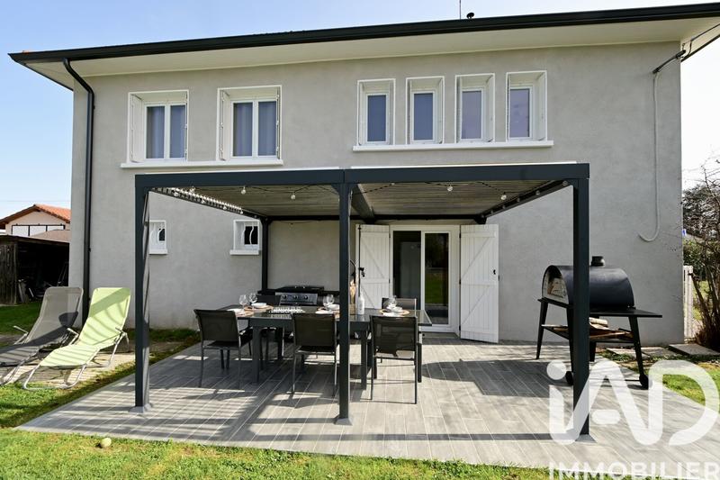 Maison - 123 m² - 5 pièces