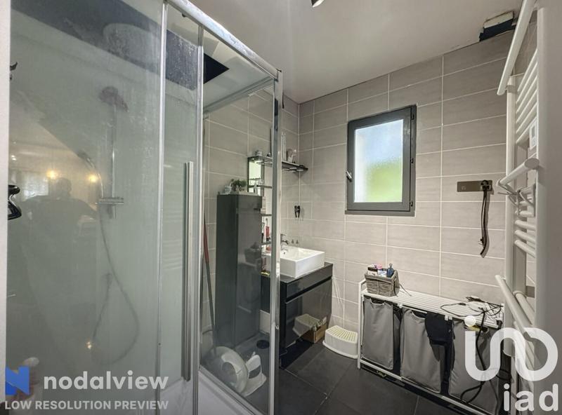 Maison - 80 m² - 5 pièces