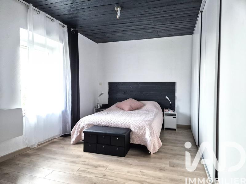 Maison - 200 m² - 6 pièces