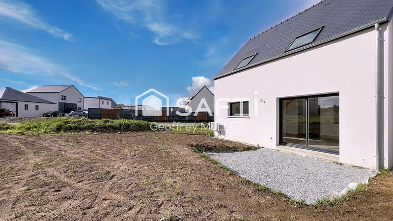 Maison - 90 m² - 5 pièces