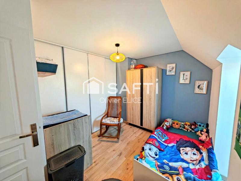 Maison - 90 m² - 4 pièces