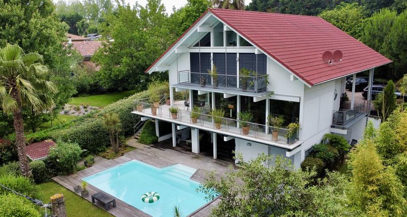 Maison d'architecte - 300 m² - 8 pièces