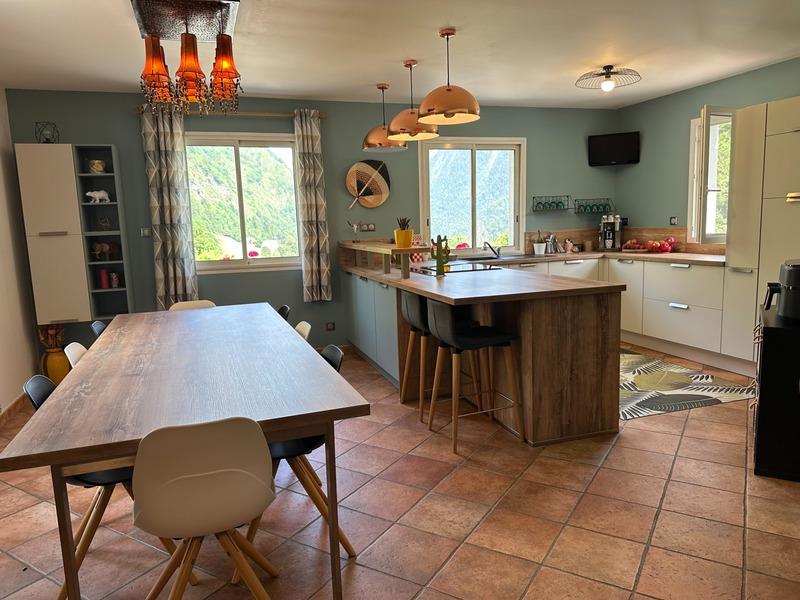 Maison - 147 m² - 5 pièces