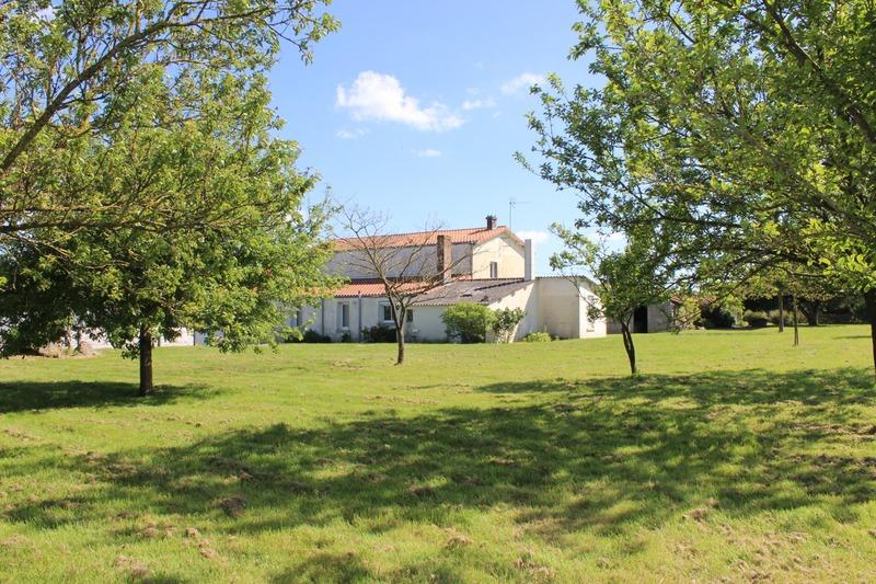 Longère - 140 m² - 5 pièces