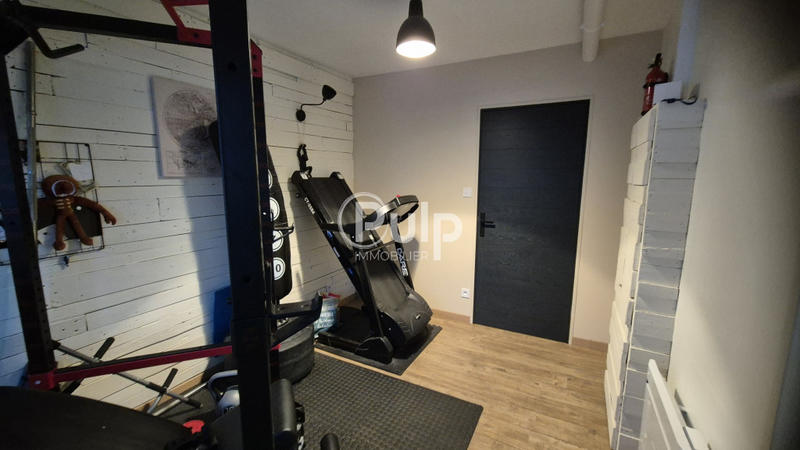 Maison - 115 m² - 7 pièces