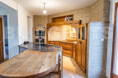 Pavillon - 130 m² - 6 pièces