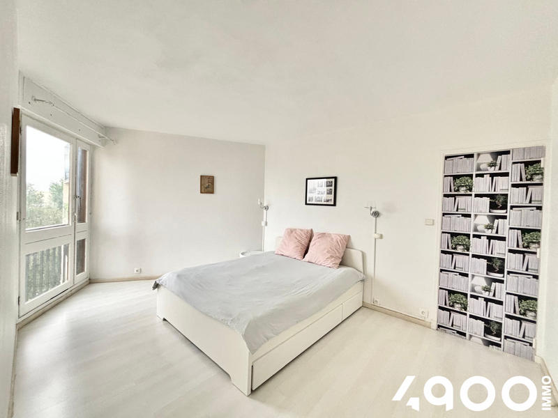 Appartement - 84 m² - 4 pièces