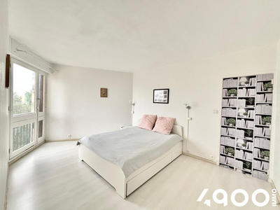 Appartement - 84 m² - 4 pièces