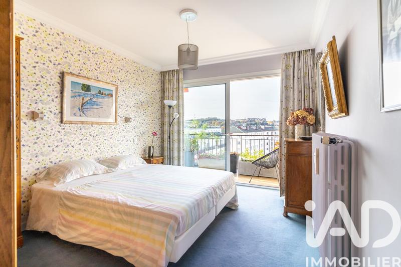 Appartement - 197 m² - 7 pièces