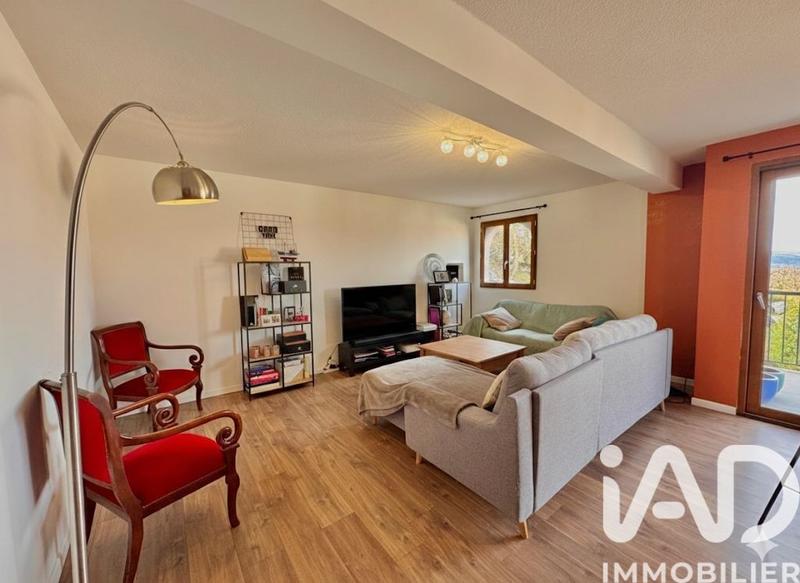 Appartement - 92 m² - 4 pièces