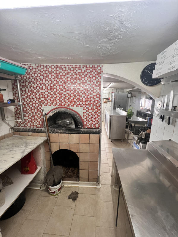 Fonds de commerce - 120 m²