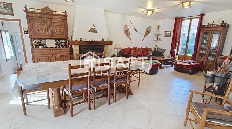 Maison - 200 m² - 6 pièces