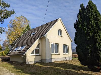 Maison - 140 m² - 5 pièces