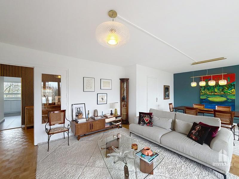 Appartement - 94 m² - 4 pièces