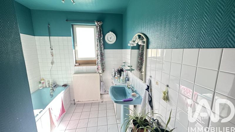 Maison - 102 m² - 5 pièces