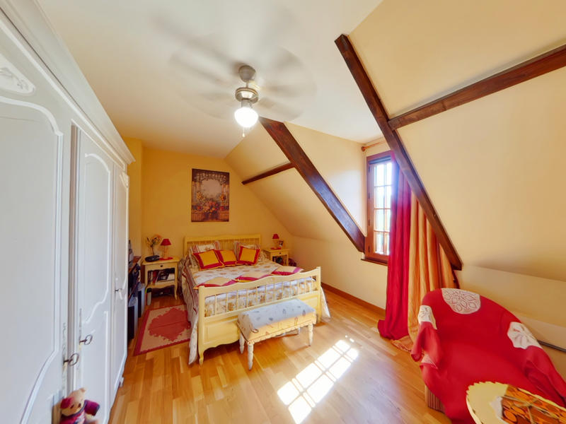 Maison - 150 m² - 5 pièces