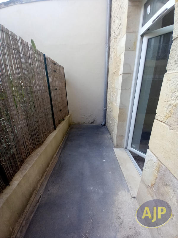 Local commercial - 44 m² - 1 pièce